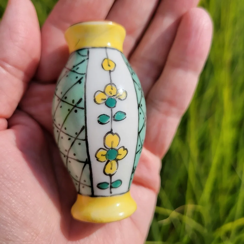 Limoges Vintage Mini Vase ~ Made in France ~ Pretty Green w/ Yellow Flowers